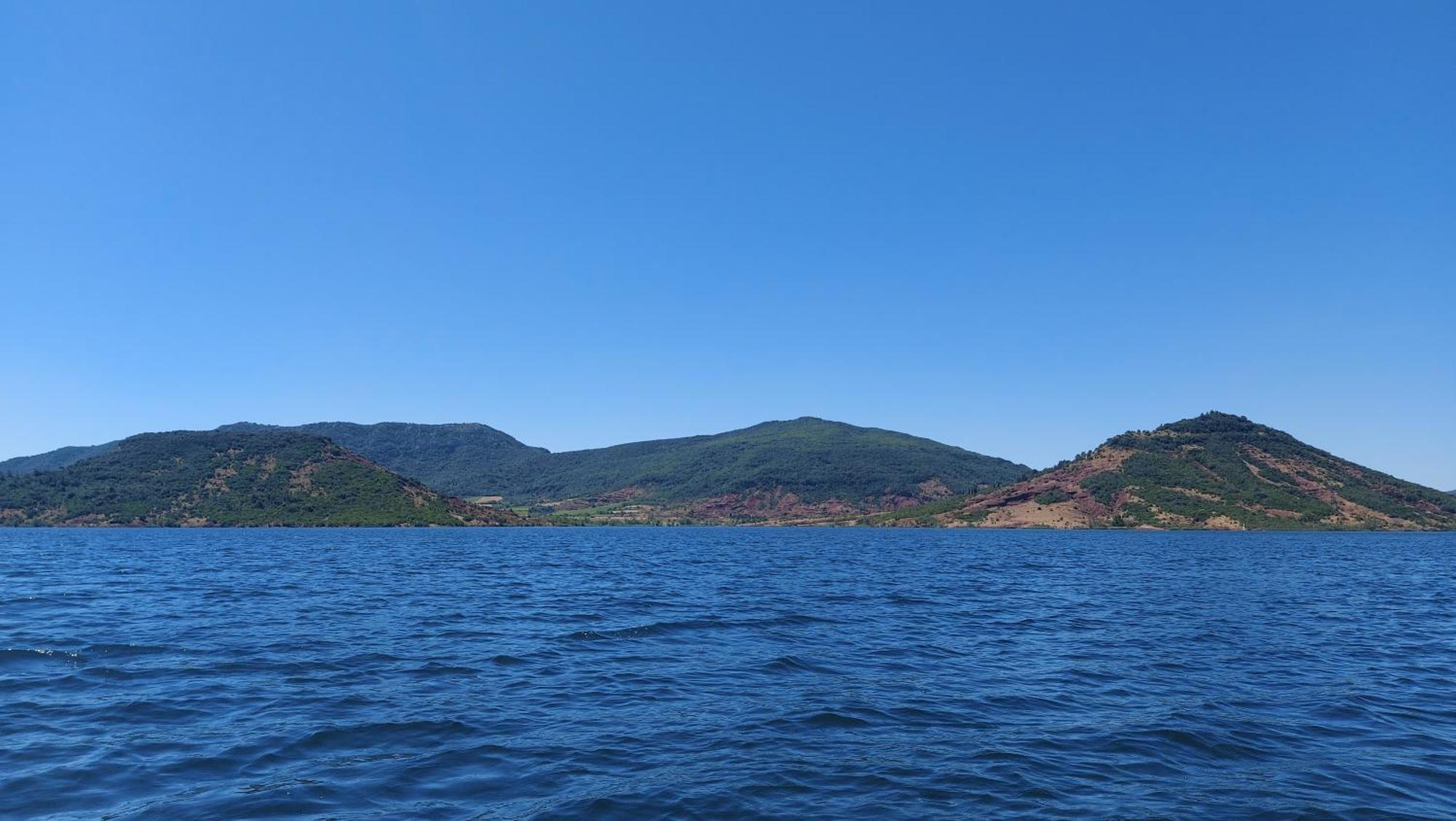 Escale Au Salagou Le Bosc  Kültér fotó